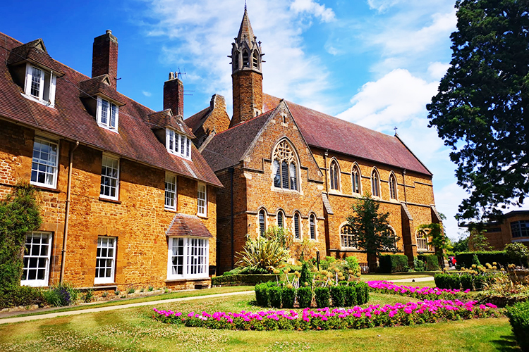 Bloxham School ,英國遊學團