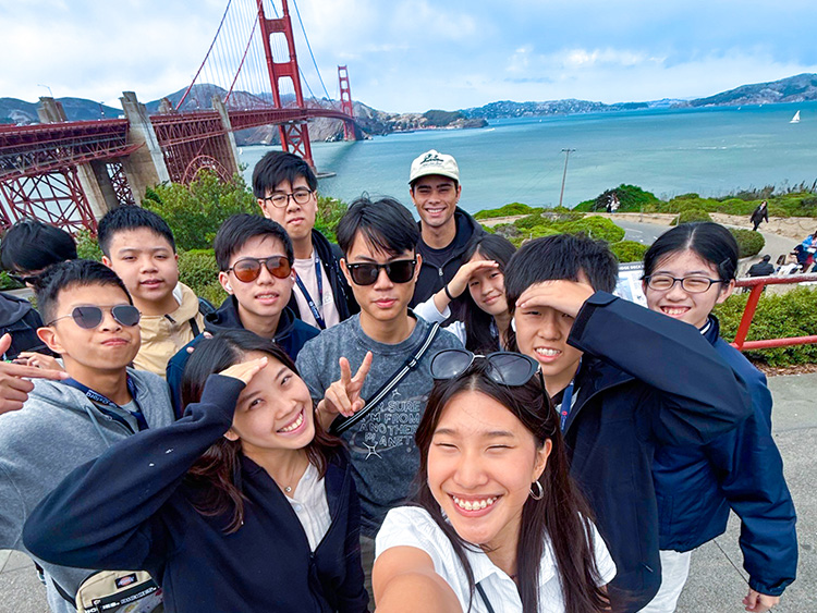 三藩市柏克萊大學夏令營