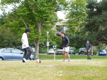 卑斯省英語文化交流營,學聯遊學團