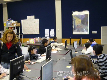 卑斯省英語文化交流營,學聯遊學團