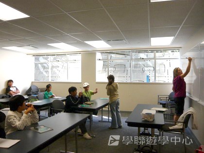 卑斯省英語文化交流營,學聯遊學團