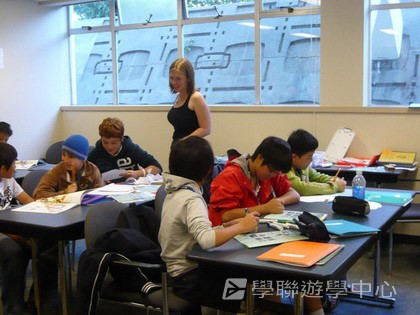 卑斯省英語文化交流營,學聯遊學團