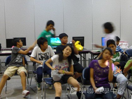 卑斯省英語文化交流營,學聯遊學團