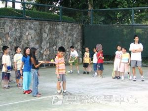 觀澖 - 雙語高爾夫球動感<br>夏令營,學聯遊學團