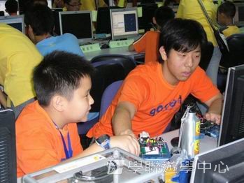 廣州 -- 廣東金融學院美國賽百電腦夏令營,學聯遊學團
