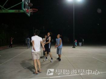 廣州 -- 廣東金融學院美國賽百電腦夏令營,學聯遊學團