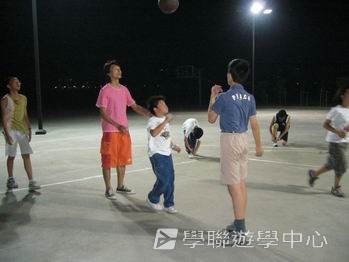 廣州 -- 廣東金融學院美國賽百電腦夏令營,學聯遊學團
