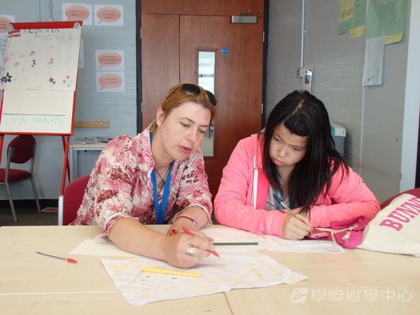 英、法自主學習見聞營,學聯遊學團