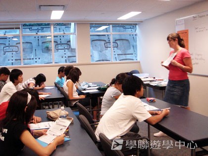 卑斯省英語文化交流營,學聯遊學團