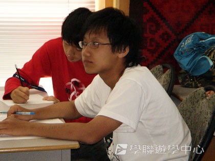 卑斯省英語文化交流營,學聯遊學團