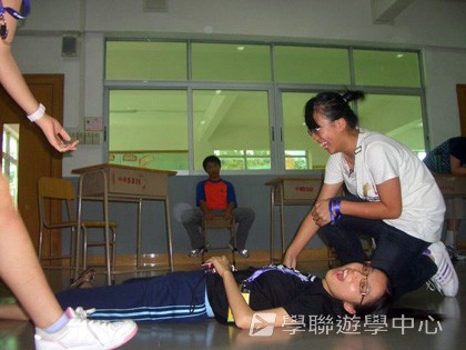 牛津劍橋英語夏令營,學聯遊學團